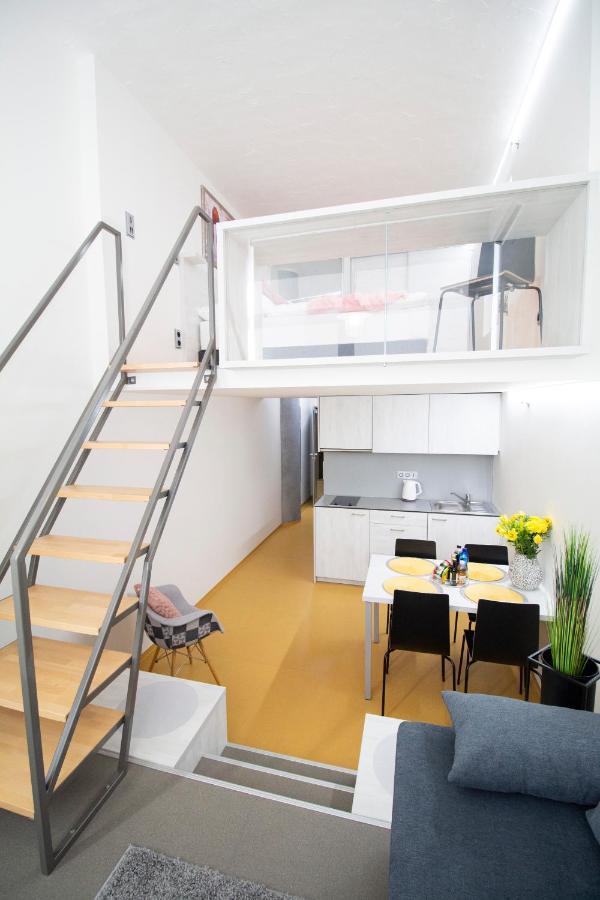 Vita Sana Apartments&Spa Zlín エクステリア 写真