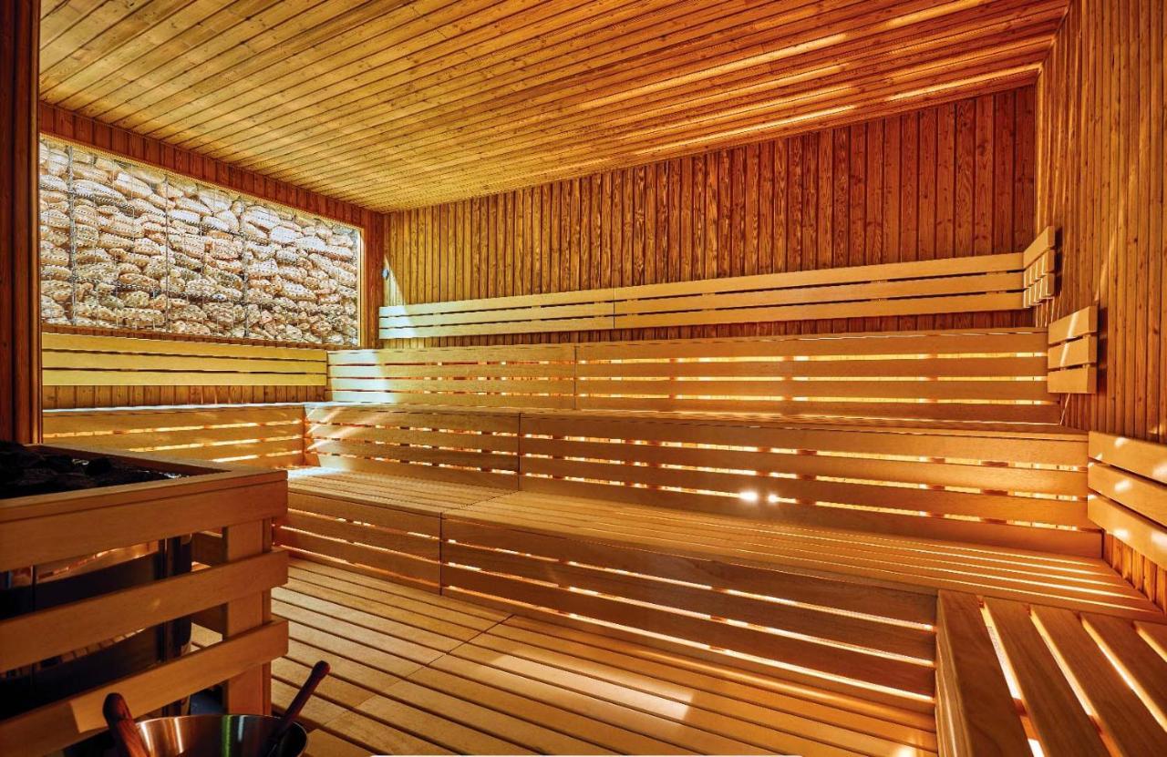 Vita Sana Apartments&Spa Zlín エクステリア 写真